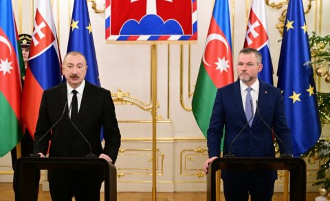 Azərbaycan və Slovakiya prezidentləri mətbuata bəyanatlarla çıxış etdi - YENİLƏNİB