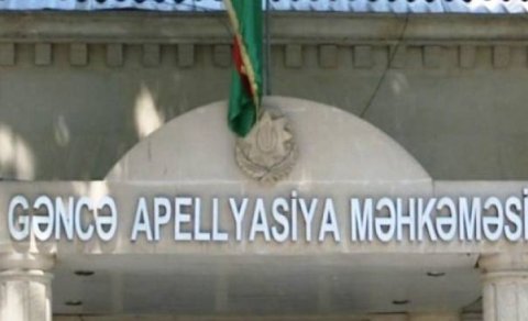 Gəncə Apellyasiya Məhkəməsinə məxsus avtomobil hərraca çıxarılır