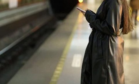 Bakı metrosunda qadının bədəninə toxundu - Həbs olundu