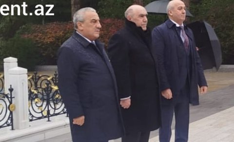 Zakir Qaralovla Rüstəm Usubov Fəxri Xiyabanda - FOTO
