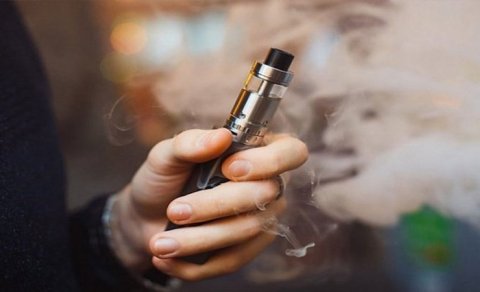 Elektron siqaretlər zərərli olsa da, satışı artır