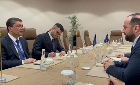 Azərbaycanla Suriya arasında media və kommunikasiya sahəsində əməkdaşlıq müzakirə olundu


