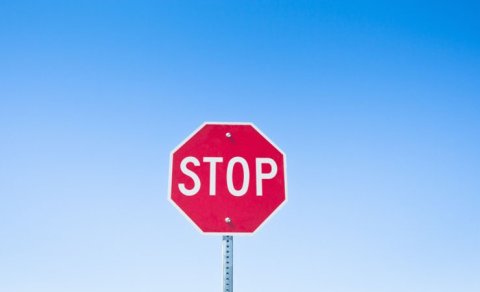 94 min manat borcu olan şirkətin rəhbərinə “stop” qoyuldu