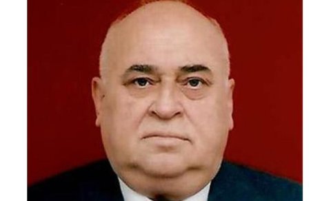 
Vahid Axundov vəfat etdi - Prezident və birinci xanım nekroloq imzaladı
