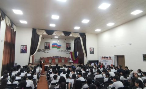 288 nömrəli məktəbdə Qərbi Azərbaycanla bağlı tədbir keçirilib