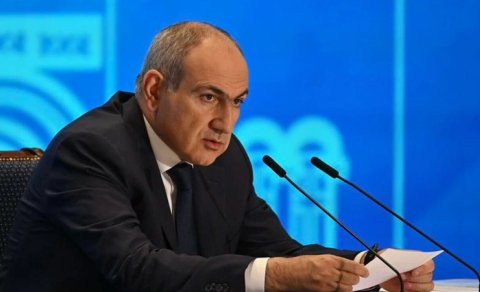 
Paşinyan Azərbaycandan Ermənistana neft məhsullarının tədarükünü alqışladı
