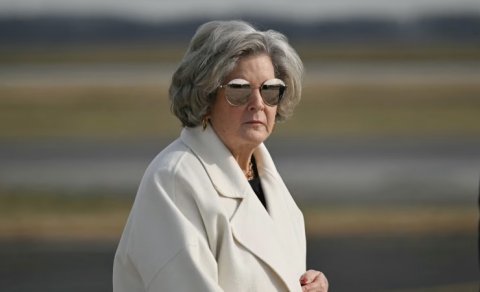 KİV: Tramp Ağ Evin aparat rəhbərini işdən çıxarmaq təklifə gülüb