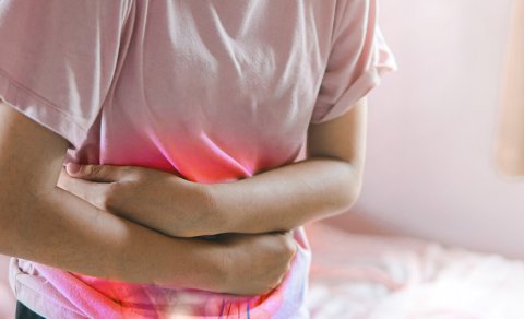 Gündə doqquz stəkan isti çay mədə xərçəngi riskini artırır