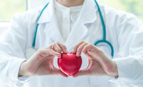 Ürək sağlamlığı üçün nə yemək lazımdır? - Diyetoloq ən faydalı 5 qozu açıqladı