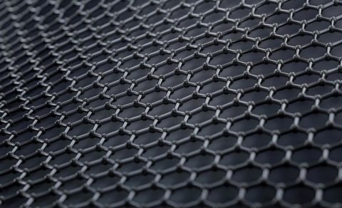 Qrafenlə yeni rekord: Saatlarla şarj gözləmə dövrü bitir?