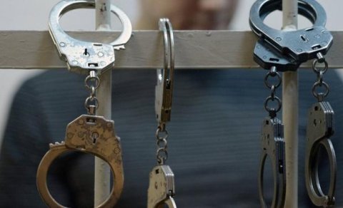 Dələduzluq edən 13 nəfər saxlanıldı