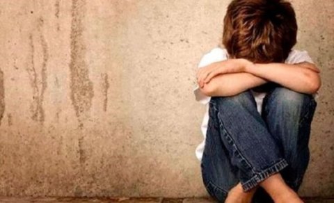 Siyəzəndə 34 yaşlı kişi azyaşlı bacısı oğluna şiddət göstərdi &ndash; TƏFƏRRÜAT