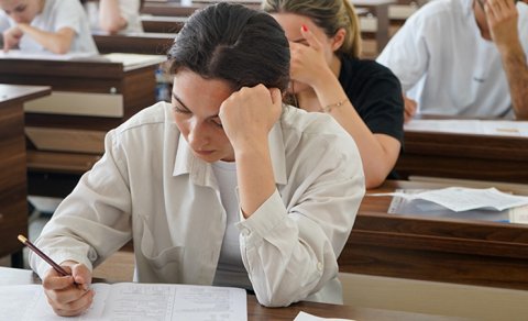 DİM sədri repetitorsuz qəbulun yolunu göstərdi: Bəs məktəb?