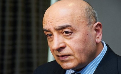 
Rasim Musabəyov &ldquo;Şərəf&rdquo; ordeni ilə təltif edildi