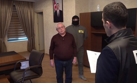 İsmayıl Vəliyev azadlığa buraxıldı
