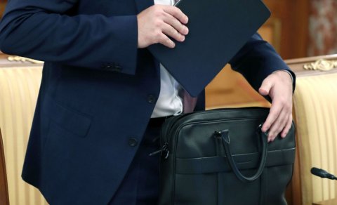 Naxçıvanın idarə rəisi işdən çıxarıldı, müavin təyin edildi