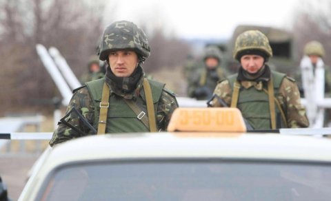 III Dünya müharibəsini təhrik etmir: Britaniya qoşunları Rusiyanı necə saxlayacaq?