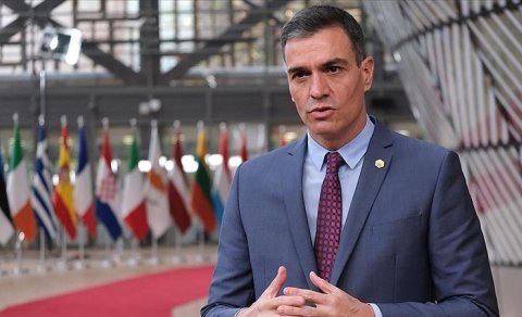 Baş nazir: Dünya daha düşmən və nizamsız hala düşüb