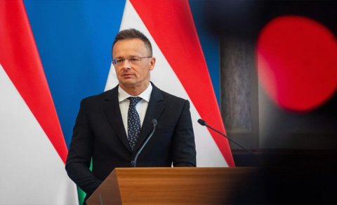 Peter Siyarto: Soyuq qış Qərbi Avropanı diz çökdürdü