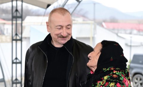 &ldquo;Oğlum məni sizə əmanət edib&rdquo; - Şəhid anası