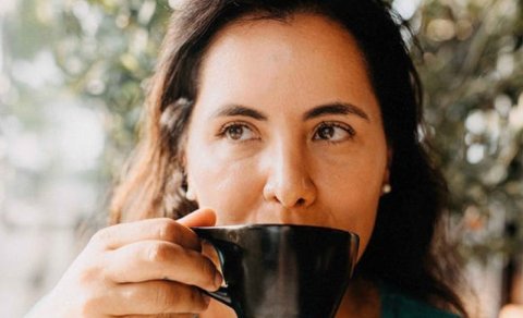 Kofeinli, yoxsa kofeinsiz: Hansı qəhvə daha faydalıdır?