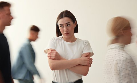 Uzunmüddətli subaylığın təhlükələri müəyyən edildi