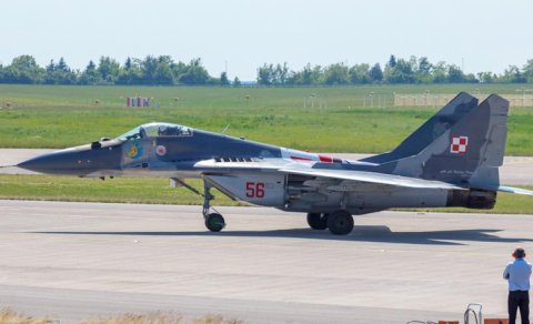 Polşa Ukraynaya neçə MiQ-29 təyyarəsinin təhvil veriləcəyini açıqladı