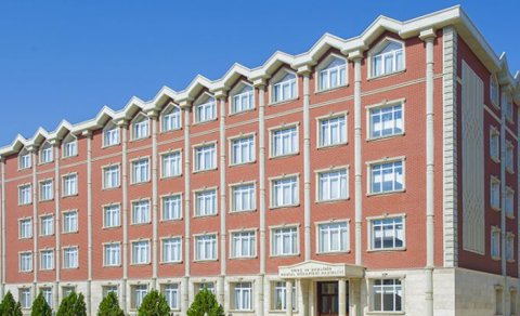 Nazirlik vətəndaş qəbulu üçün 900 minlik mebel alır