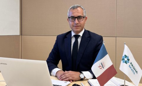 
Kamran Əsədov məhkəmə zalında həbs edildi