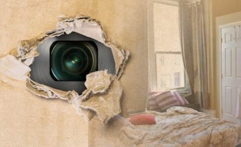 
Yüksəkvəzifəli məmurun evinə gizli kamera quraşdıran şəxs həbs olunub