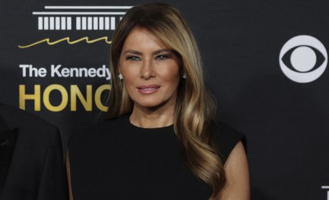 Trampın xanımı özü haqqında filmi təqdim etdi