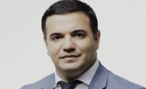 Kollegiyadan qovulan vəkil həbs edildi