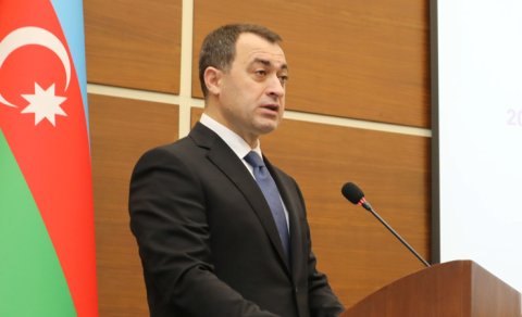 İcra başçısı iki müdiri işdən çıxardı, baş mühasibə yeni vəzifə verdi