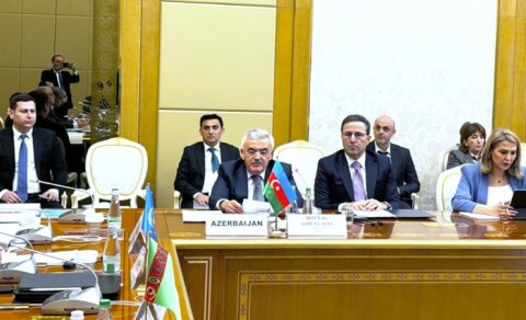 Rövnəq Abdullayev SPECA Həftəsi çərçivəsində tədbirlərdə iştirak etdi
