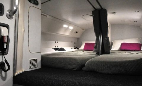 Təyyarələrdə sərnişinlərə qadağan edilmiş gizli sahələr