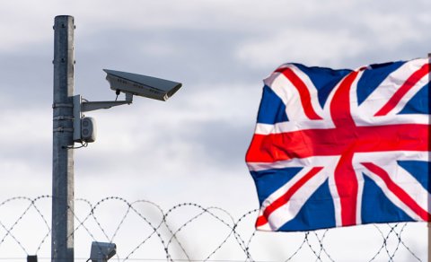 KİV: Çin bir neçə ildir Britaniya Baş nazirlərinin köməkçilərinin telefonlarını dinləyir