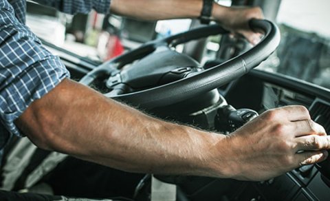 Maşınında 87 kilo narkotik çıxan sürücü necə bəraət aldı?