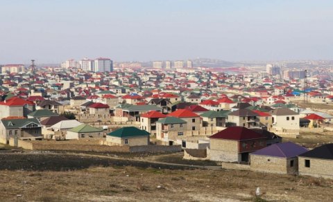 Azərbaycanda təqribən 400-500 min sənədsiz tikili var