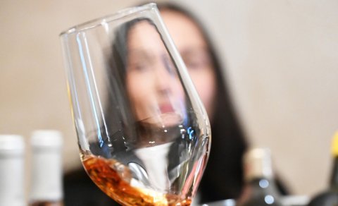 Gündəlik alkoqol istifadəsi psixi asılılıq yaradır