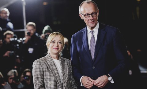 KİV: Merz Makronla ittifaqa alternativ tapıb