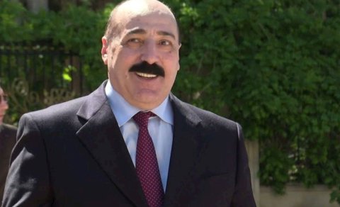 Şəmsi Səmədzadə axtarışa verildi