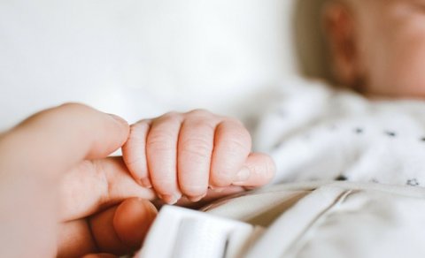 Bakıda körpə əkizlər dəm qazında boğuldu