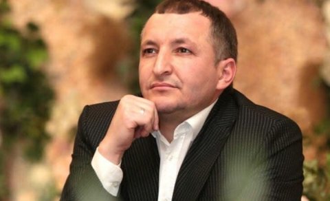 4 milyona görə həbs edilən dəstə başçısı da - Ev dustaqlığına buraxıldı