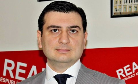 
Prokuror Azər Qasımlıya 13 il həbs istədi