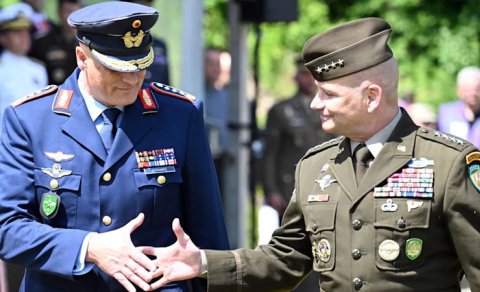 Avropa hərbçiləri NATO-da daha çox komandanlıq vəzifəsi alacaq