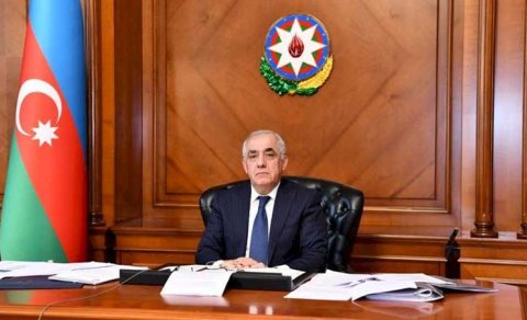 Əli Əsədov məzuniyyətə çıxdı