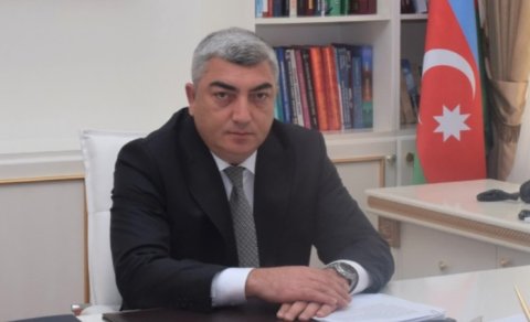 İcra başçısı köməkçisini işdən çıxarıb şəhərə &ldquo;mer&rdquo; təyin etdi
