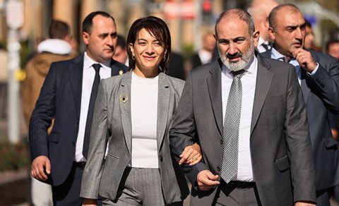 Anna Akopyan: Paşinyanla vətəndaş nikahım bitdi