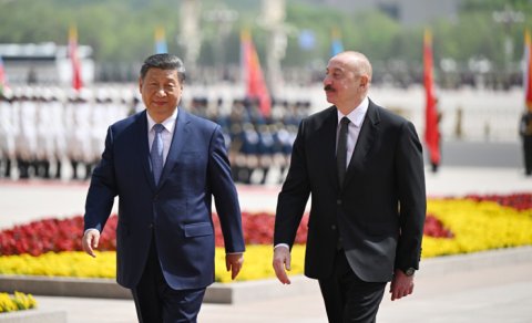 İlham Əliyev Çin liderini təbrik etdi