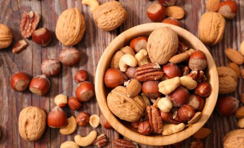 Enerji və arıqlama üçün qoz-fındığı nə vaxt yemək daha yaxşıdır?